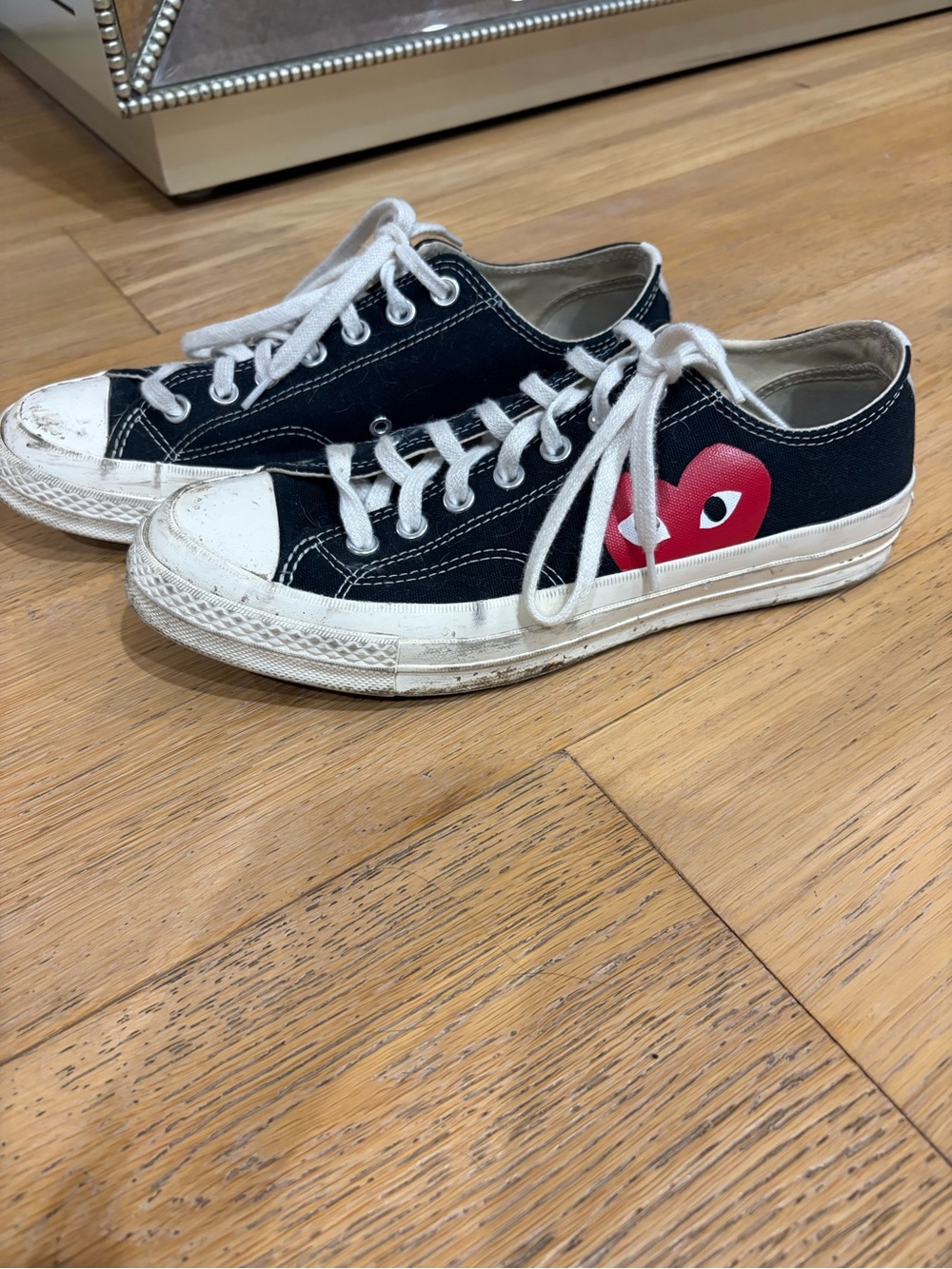 Comme des Garçons PLAY Converse Chuck Taylor Sneakers w/ Red Heart Women’s 10.5